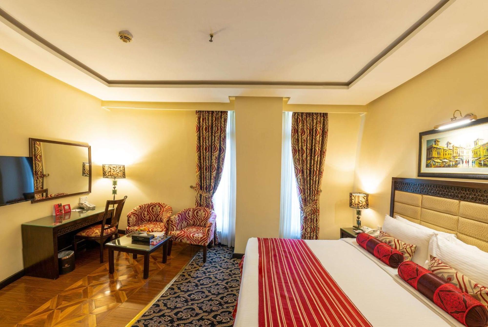 Ramada By Wyndham Islamabad Exteriör bild